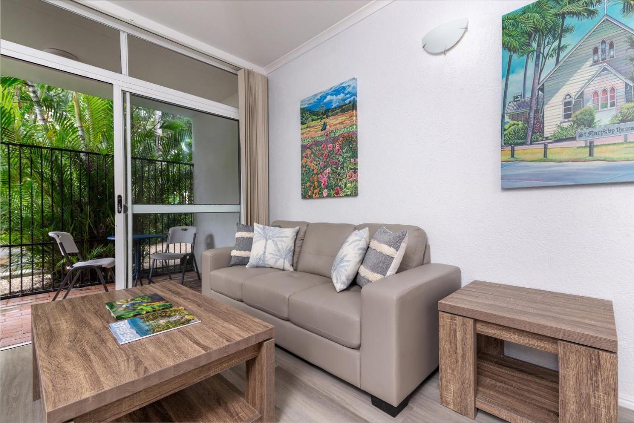 Seascape Holidays - Coral Apartments Port Douglas Exteriör bild