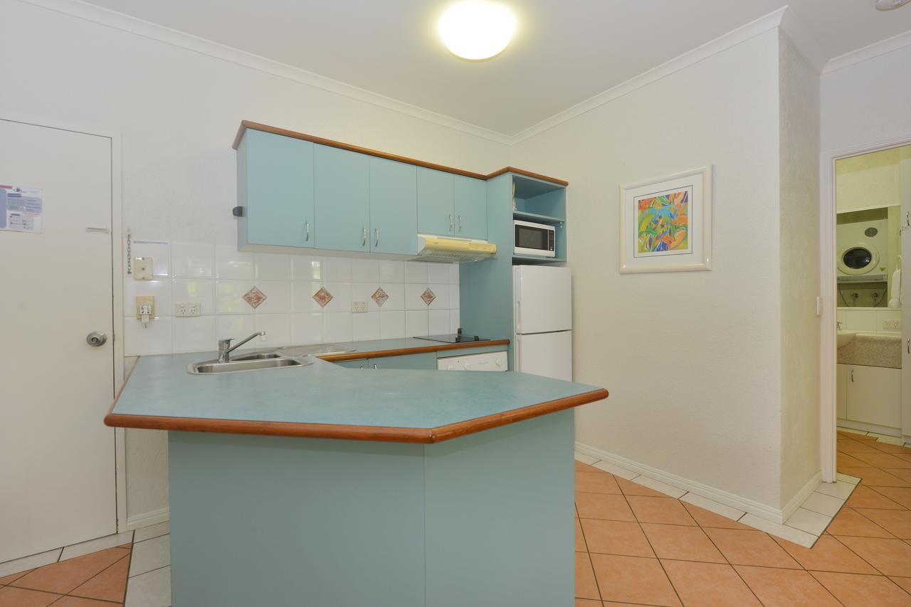Seascape Holidays - Coral Apartments Port Douglas Exteriör bild
