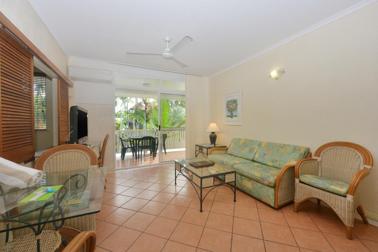Seascape Holidays - Coral Apartments Port Douglas Exteriör bild